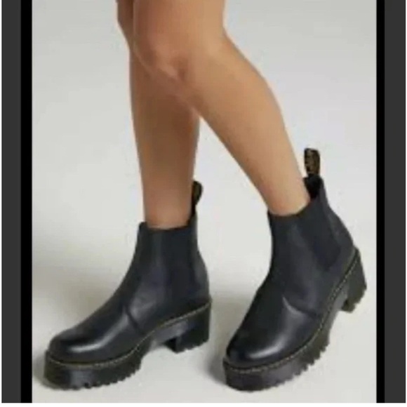 Dr Martens Rometty lugsole chunky punk goth 90’s style grunge Chelsea boot - Picture 13 of 13